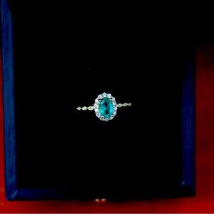 Natural esmerald silver ring gold plated